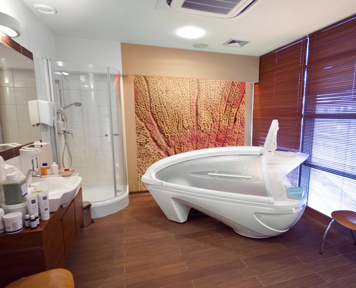Coral Wrap Spa Wall Coral Wrap Spa Wall