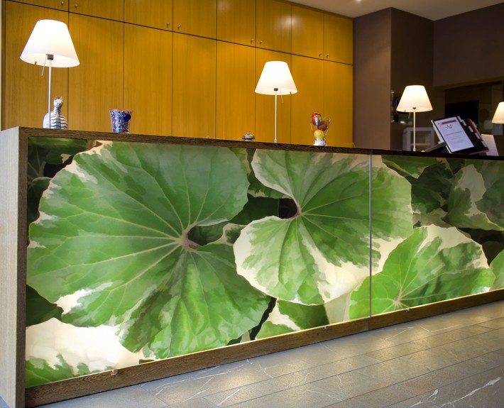 Plant Art Reception Room Wrap