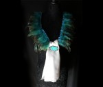 crepe-de-chine-silk-scarf-feather-magnicollar-3