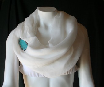 crinkle-chiffon-wrap-magnirings-magnipal-button