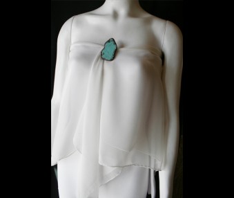 silk-cashmere-shawl-magniclip-magnipal-fashion-button-2