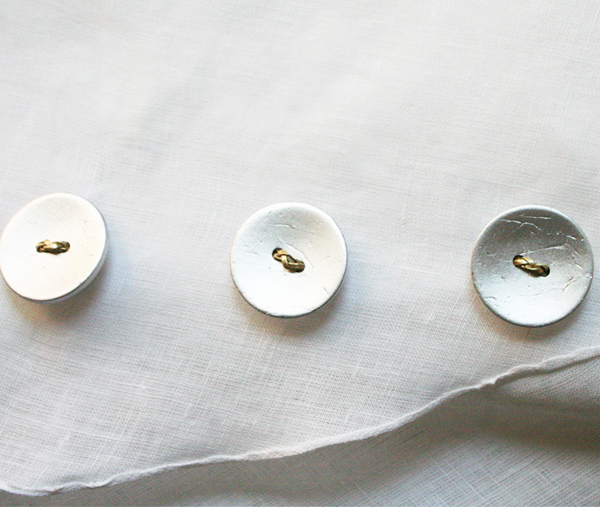 Button-Trio-Coconut-Silver-Concave-1.5-inch