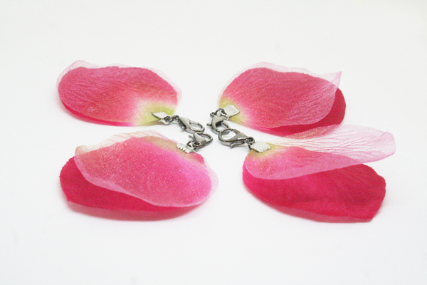 SWK-™-Pixie-Charms-Flowers-Pink