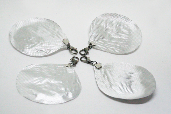 SWK-™-Pixie-Charms-Flowers-Silver